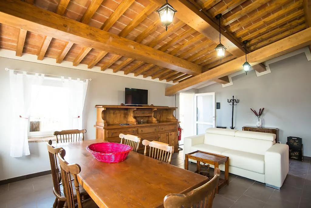 Agriturismo Il Frutteto Ghivizzano 0*,  Italië